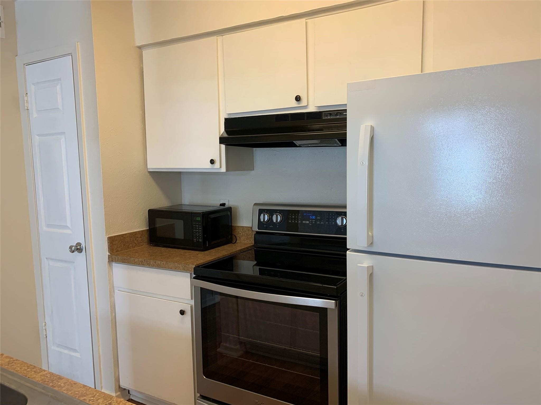 6067 Milton Street Dallas TX 75206