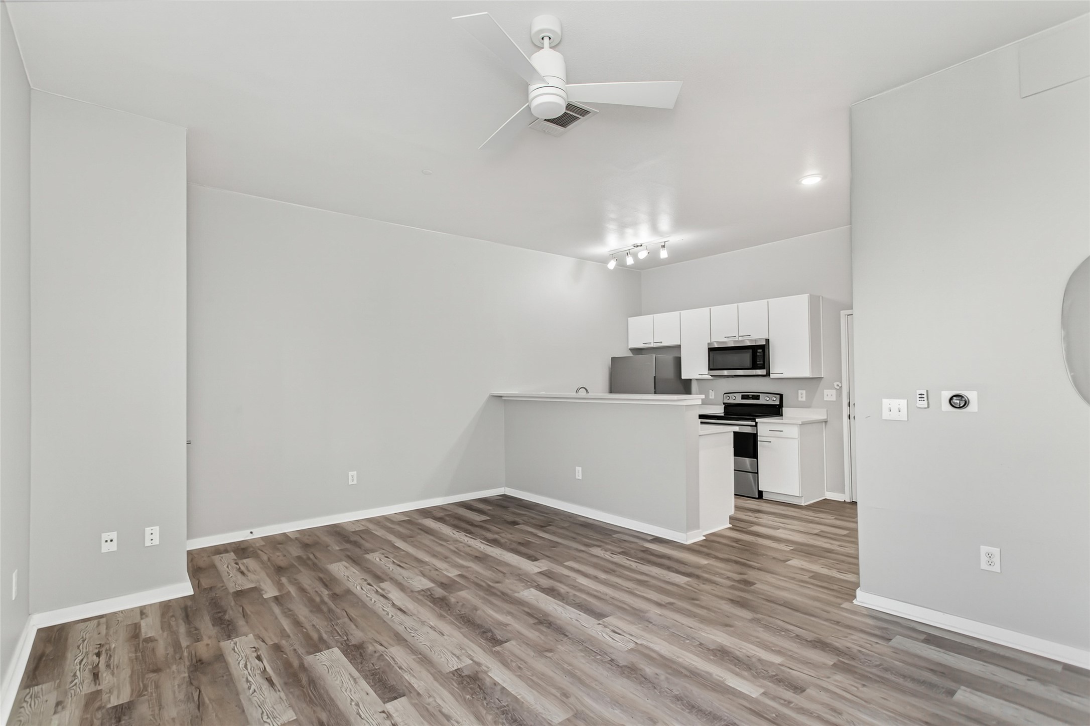3015 Bryan Street Dallas TX 75204