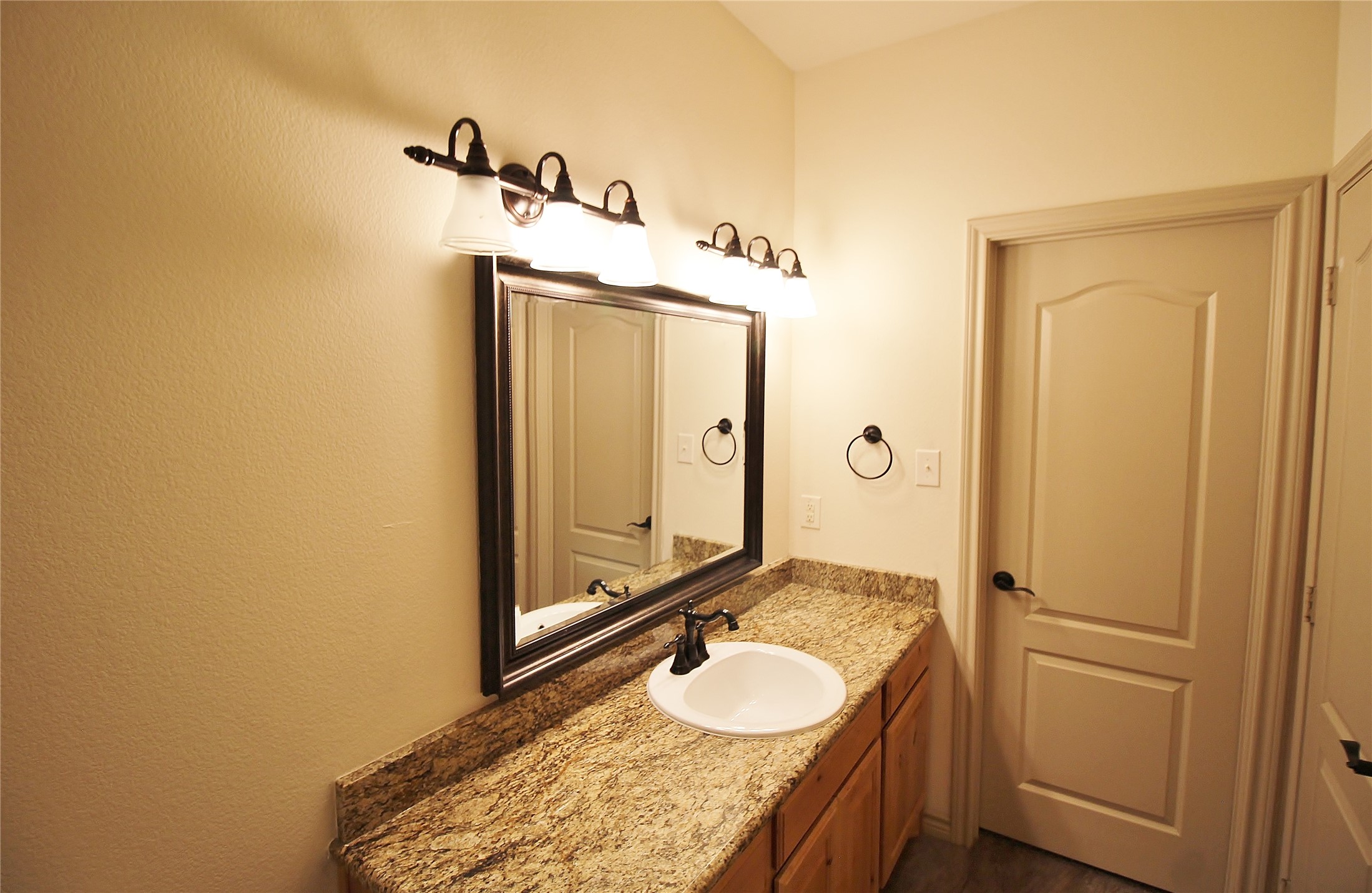 112 Bridle Court Mabank TX 75143
