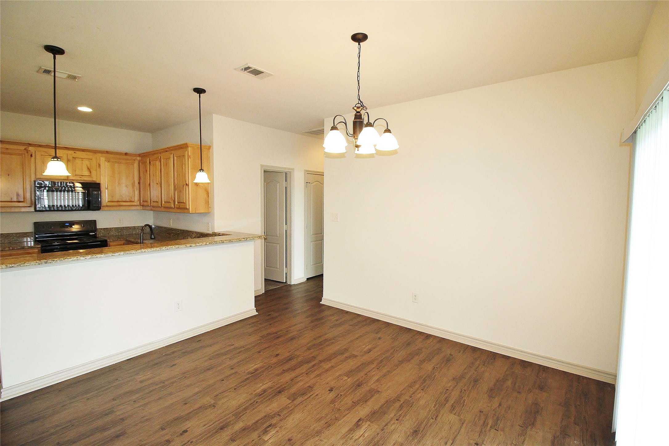 112 Bridle Court Mabank TX 75143