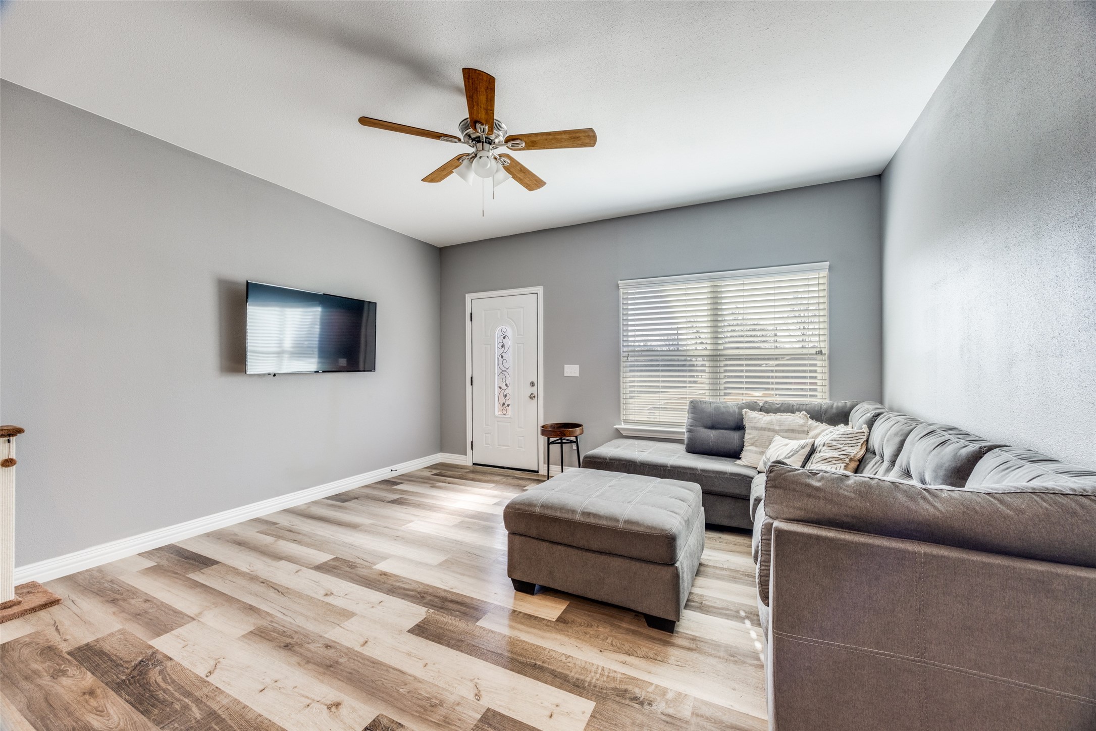 1429 E Odneal Street Sherman TX 75090