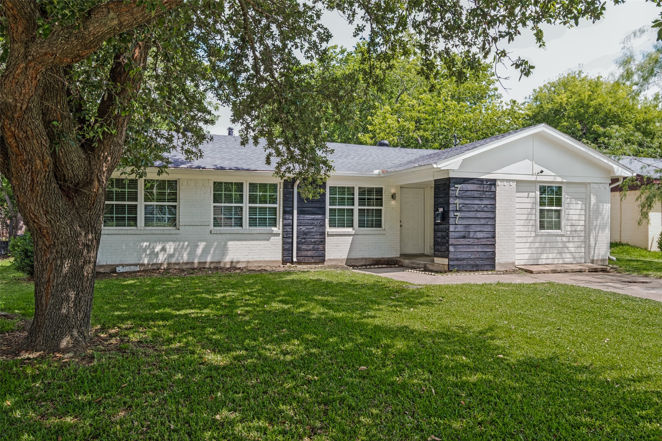 717 Willowbrook Drive Mesquite TX 75149
