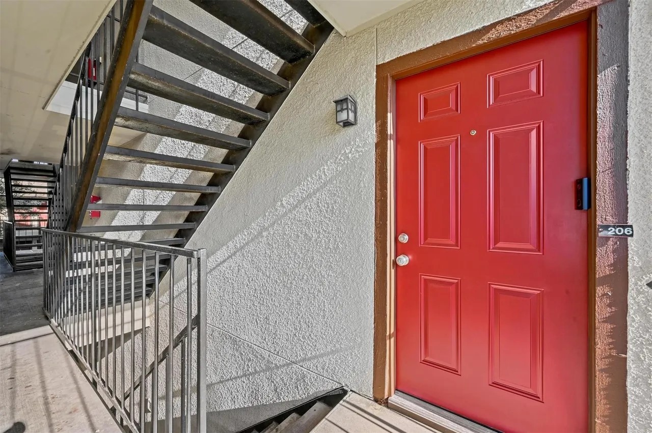 1810 N Garrett Avenue Dallas TX 75206