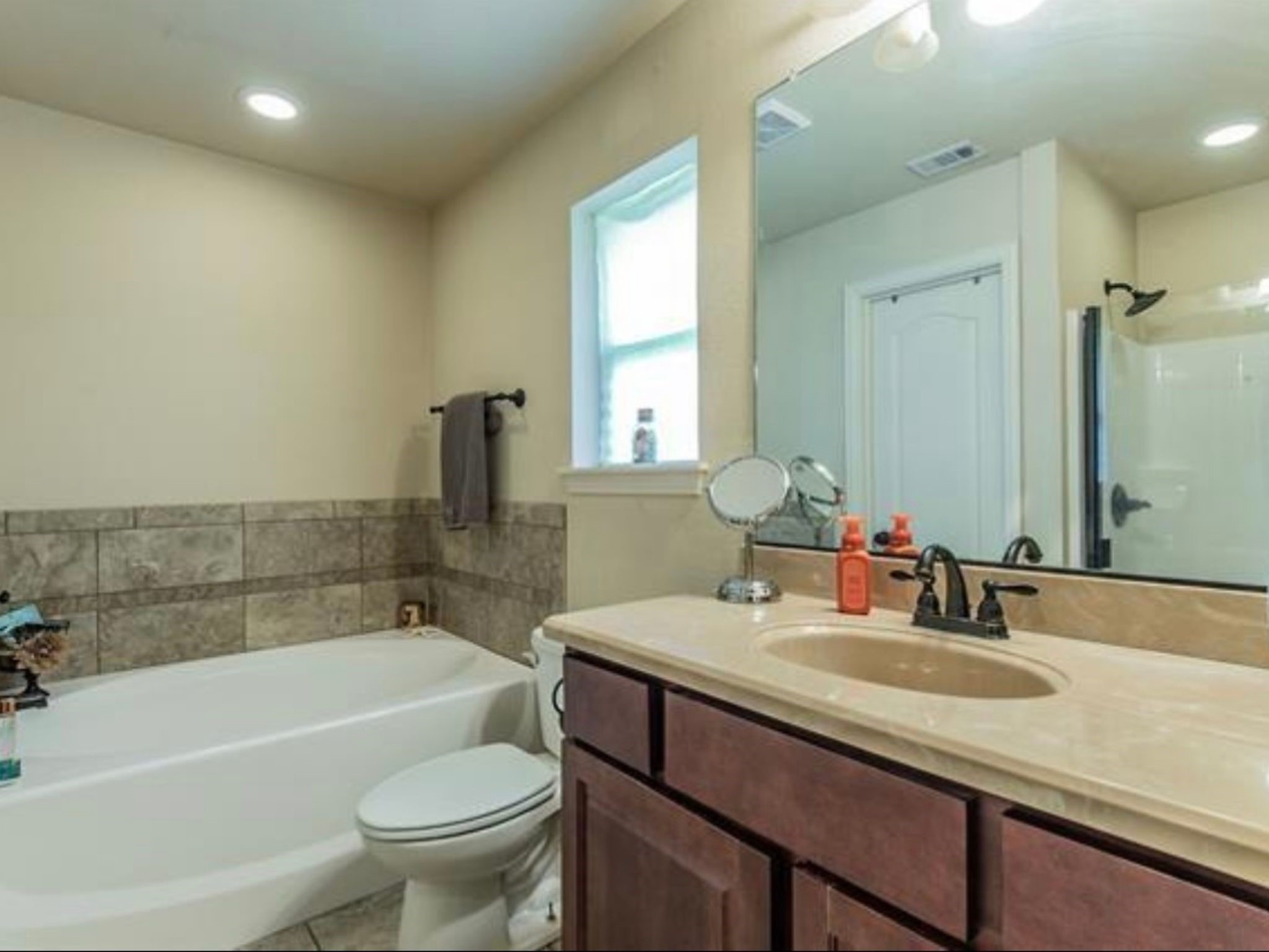 108 Halifax Circle Palmer TX 75152