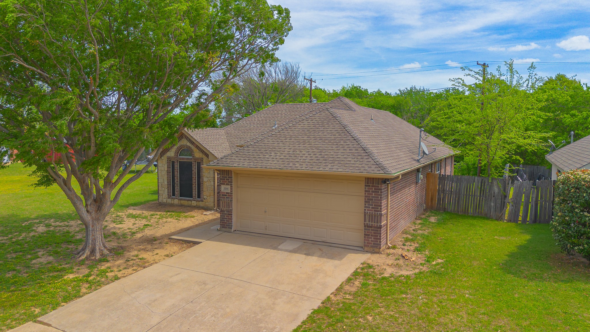 3205 Carverly Avenue Fort Worth TX 76119