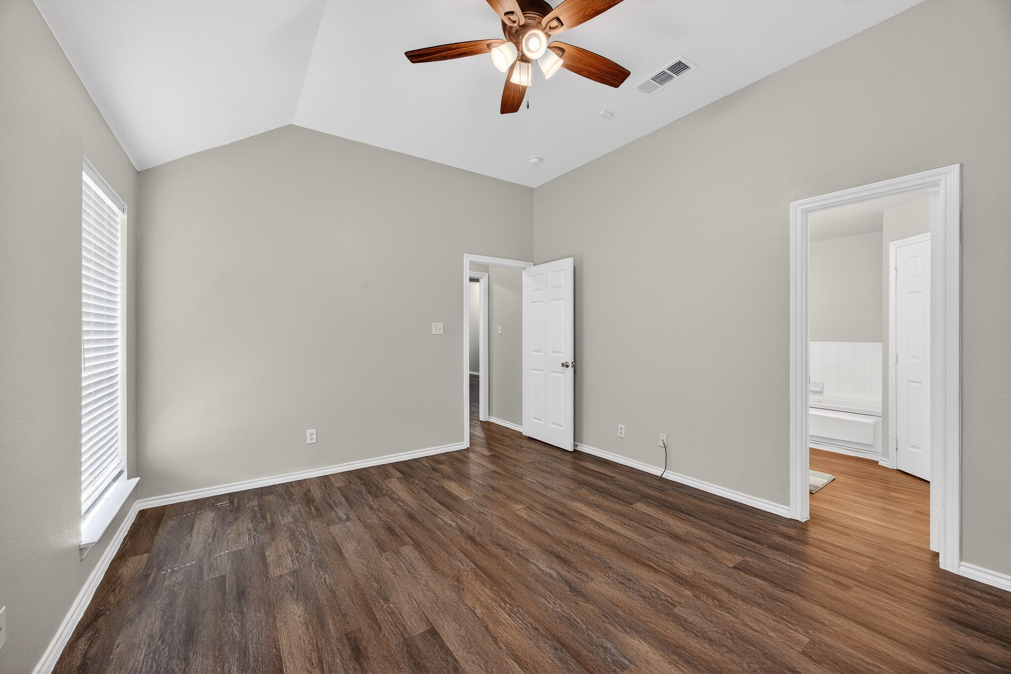 3205 Carverly Avenue Fort Worth TX 76119