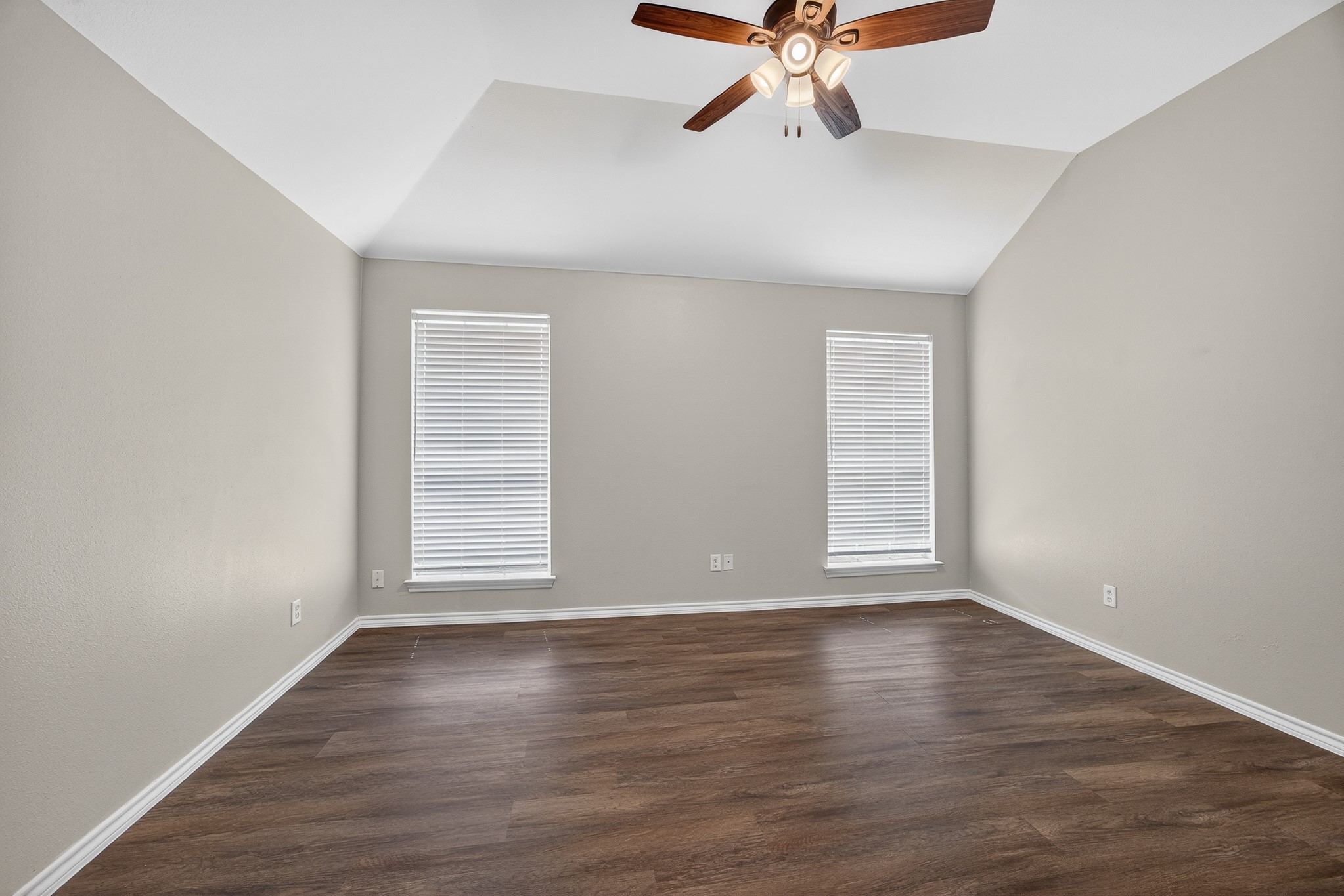 3205 Carverly Avenue Fort Worth TX 76119
