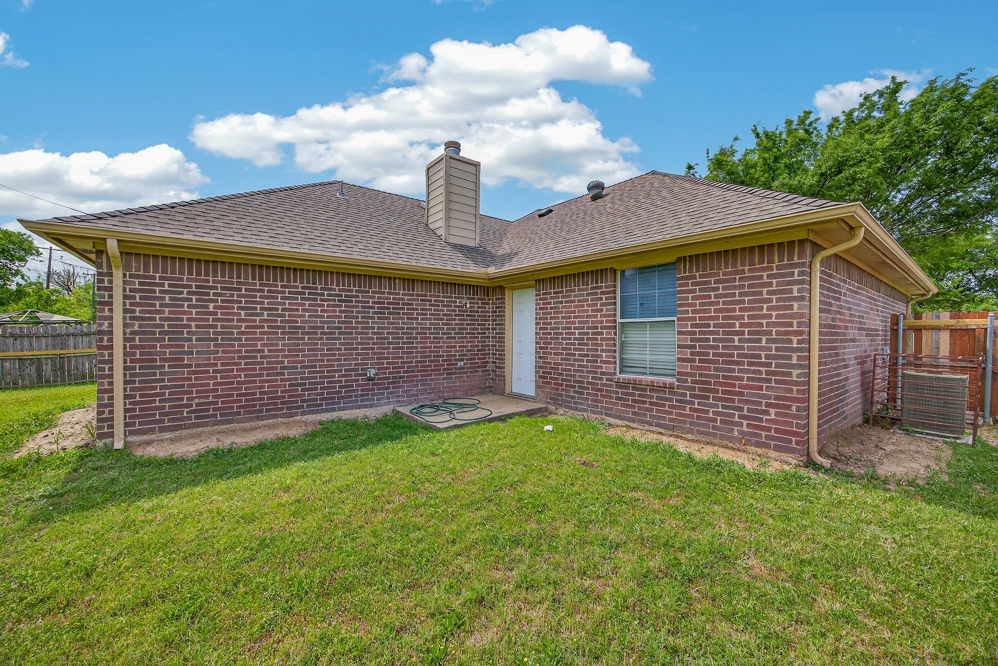 3205 Carverly Avenue Fort Worth TX 76119