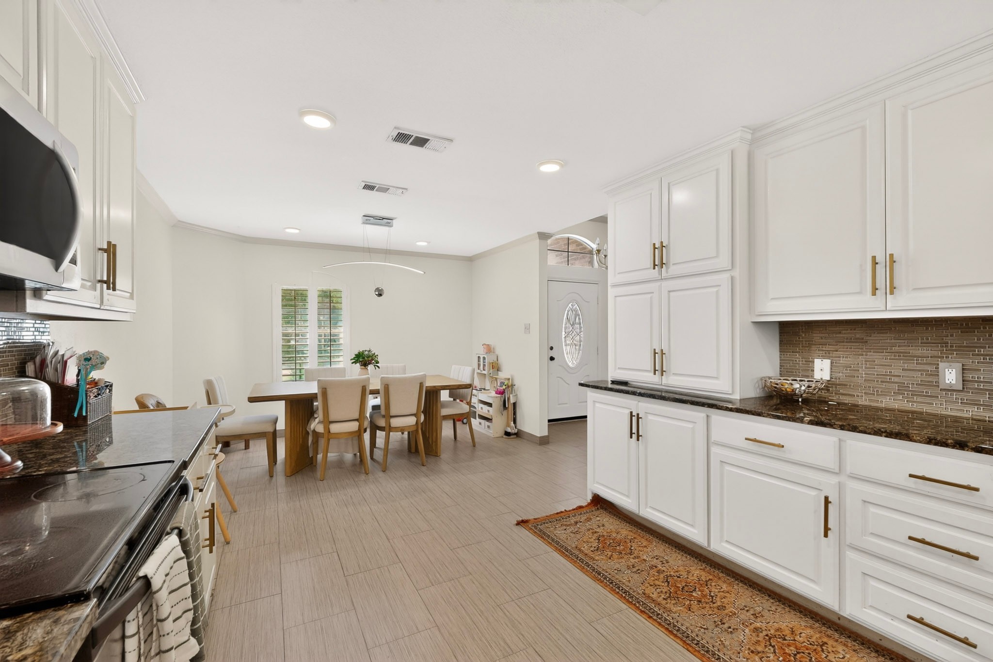 1901 Bentwood Court Grapevine TX 76051