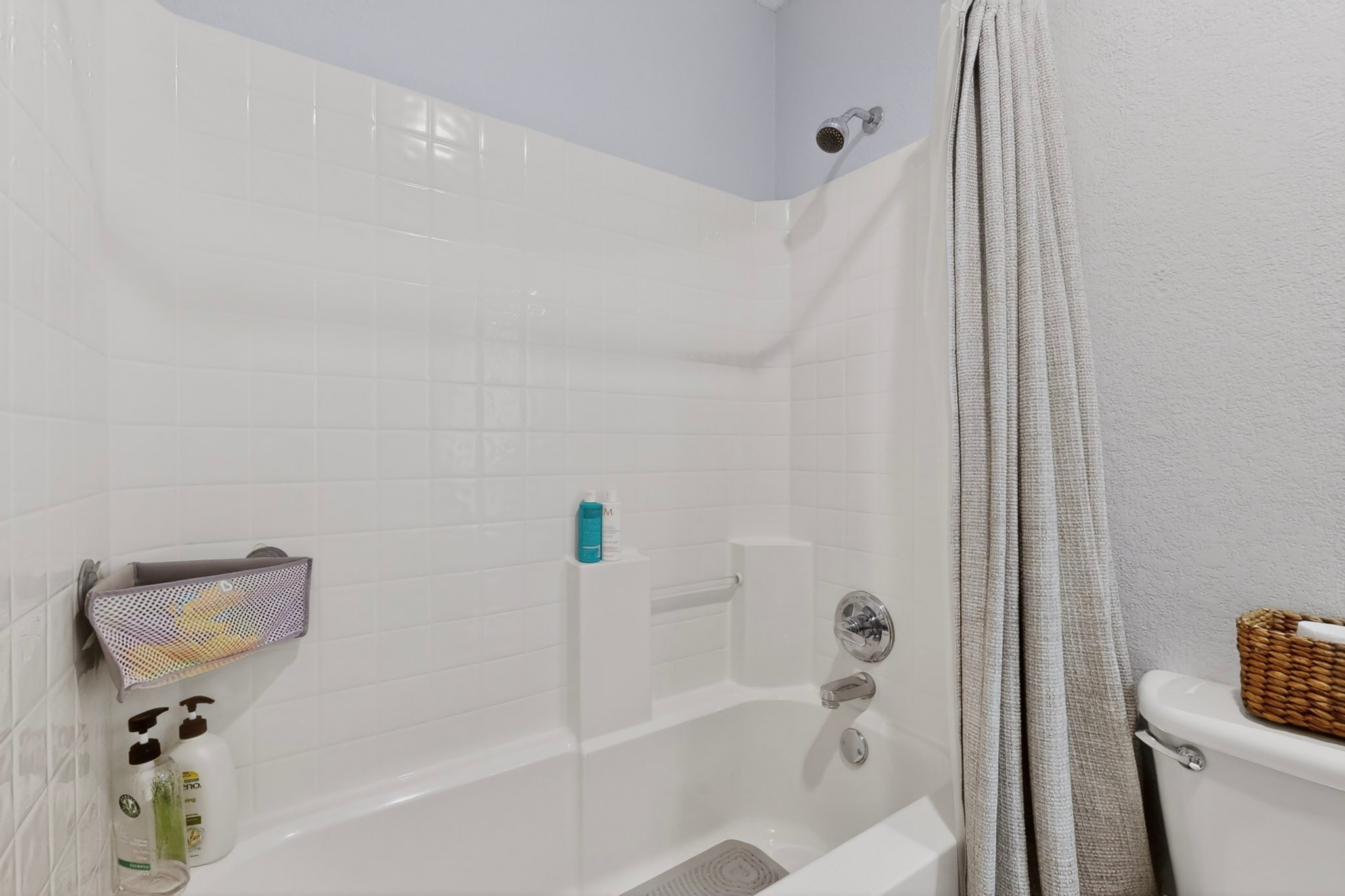1901 Bentwood Court Grapevine TX 76051