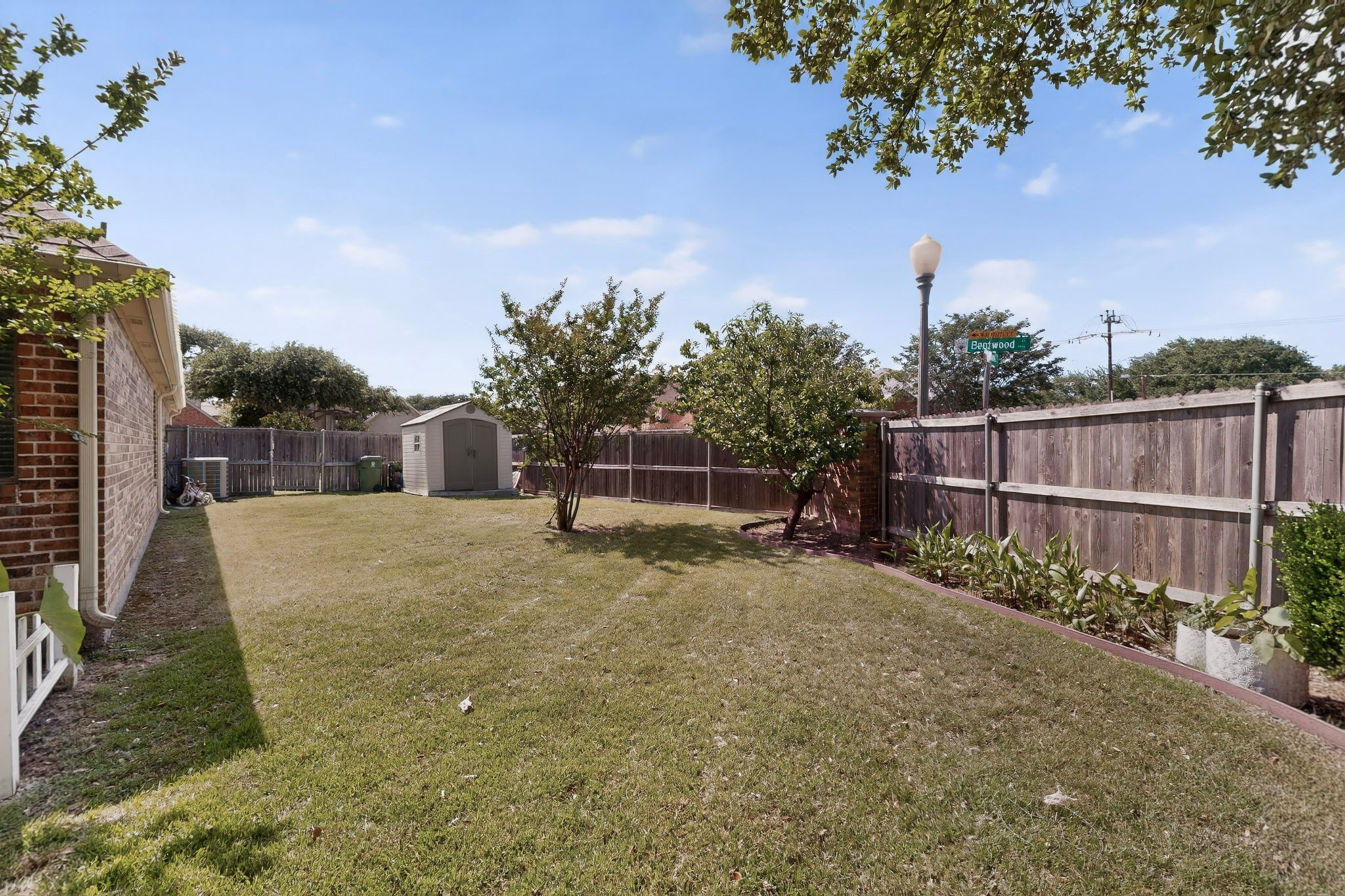 1901 Bentwood Court Grapevine TX 76051