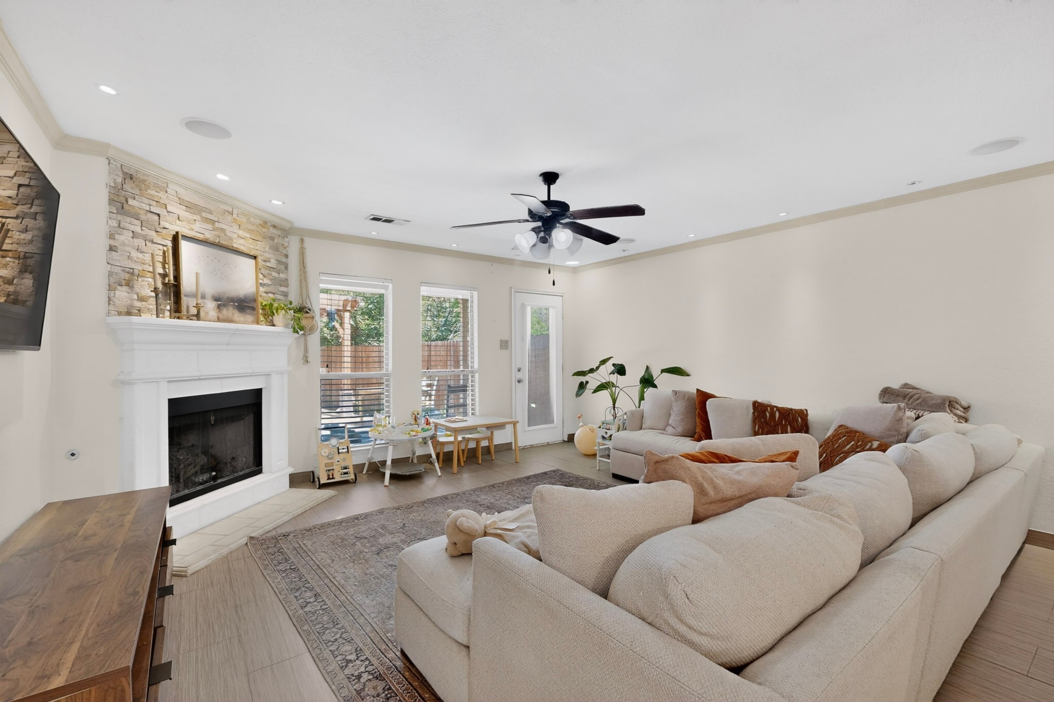 1901 Bentwood Court Grapevine TX 76051