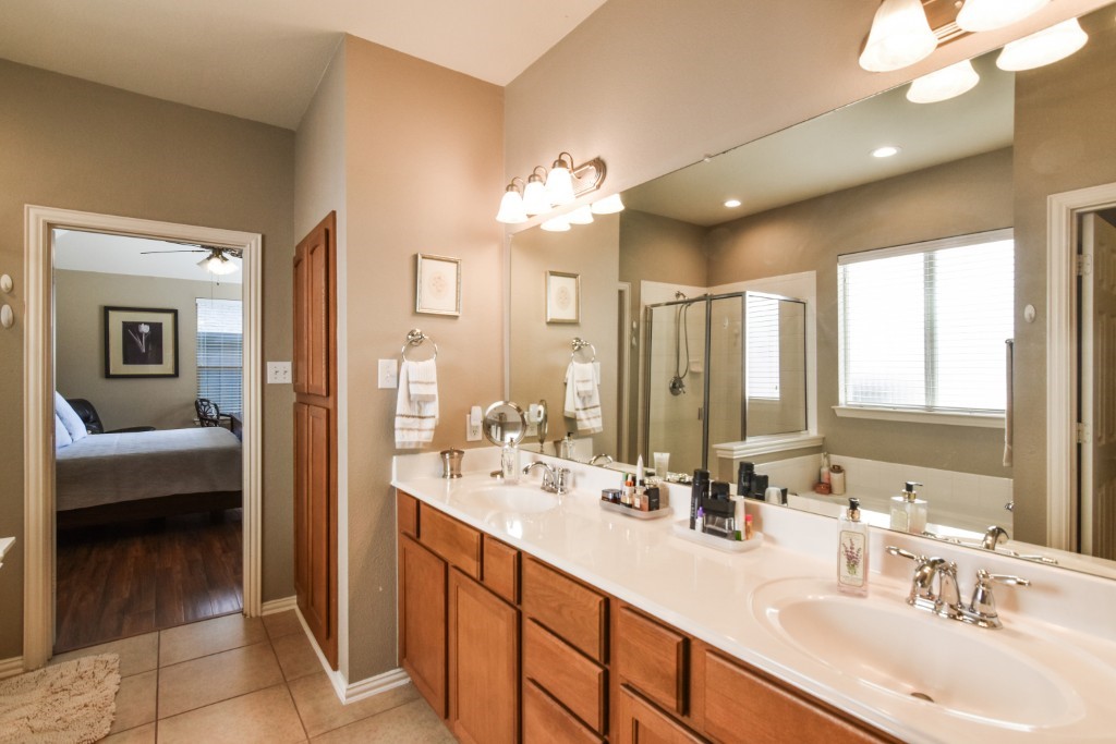 1700 Bluebird Drive Little Elm TX 75068