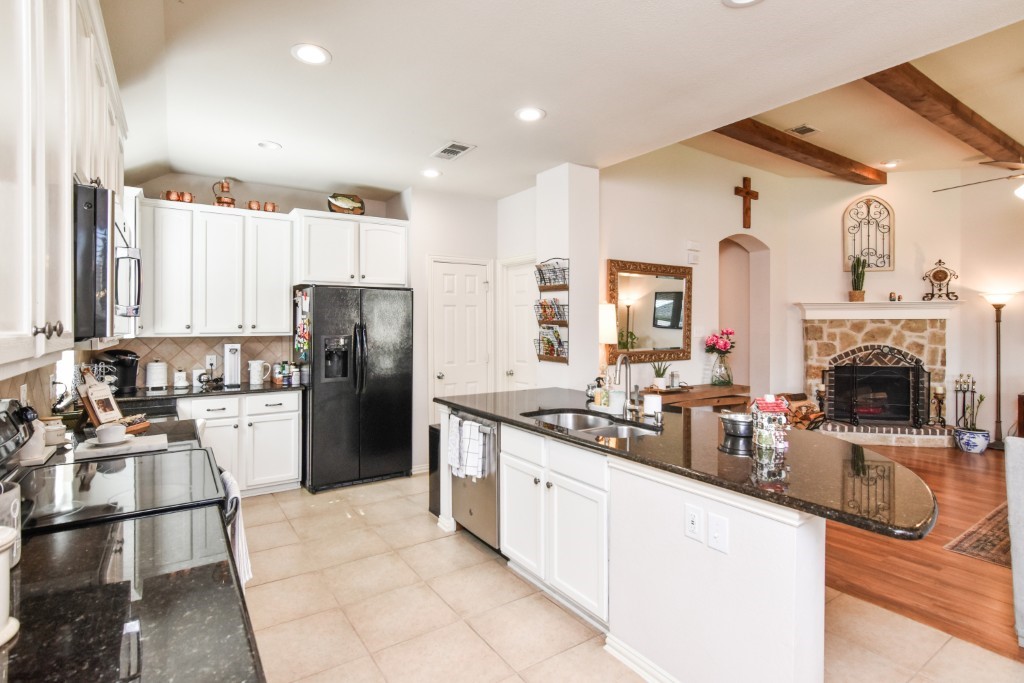1700 Bluebird Drive Little Elm TX 75068