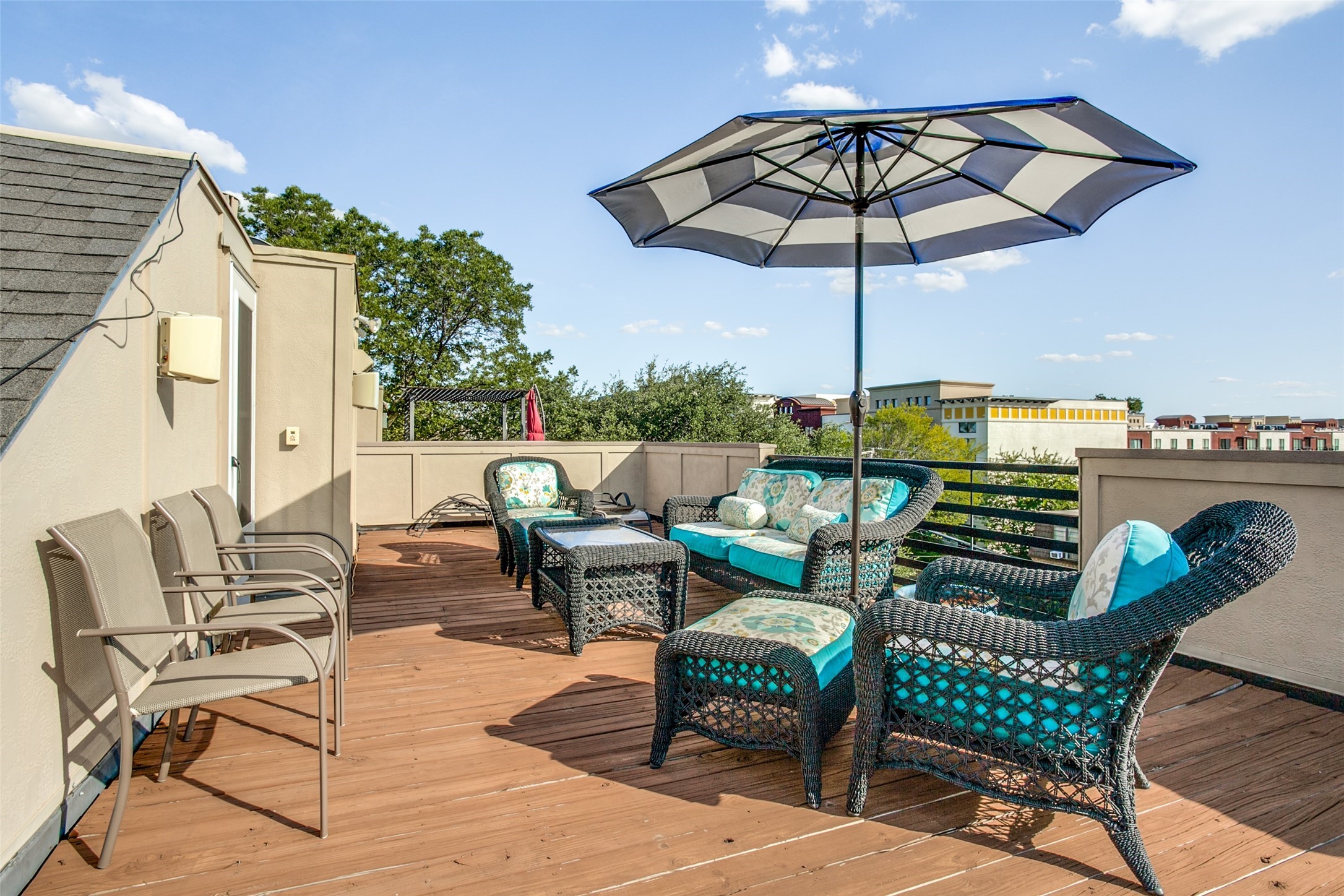 4618 Cedar Springs Road Dallas TX 75219