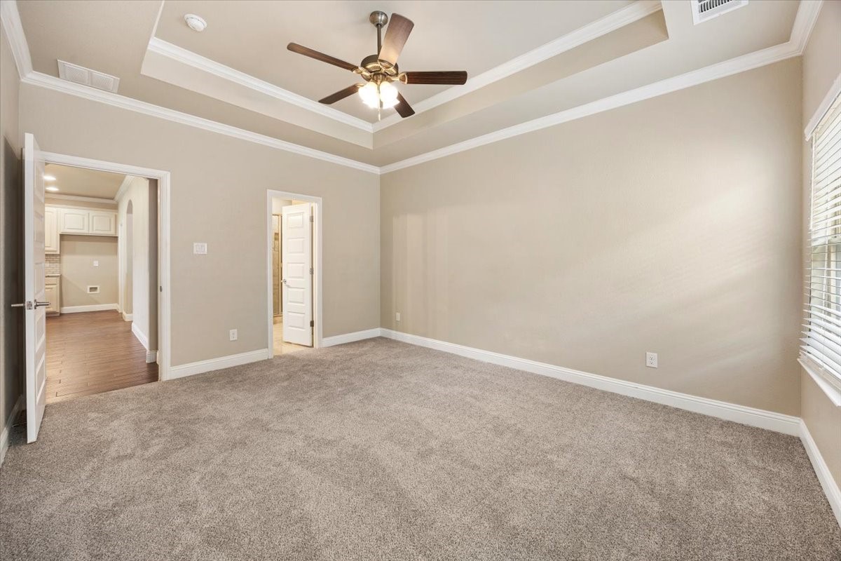 1916 Town Creek Circle Weatherford TX 76086