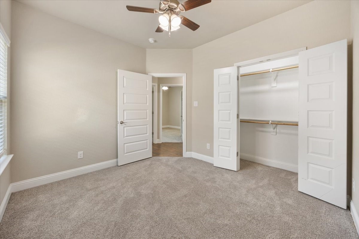 1916 Town Creek Circle Weatherford TX 76086