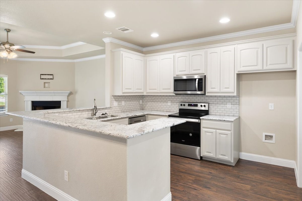 1916 Town Creek Circle Weatherford TX 76086