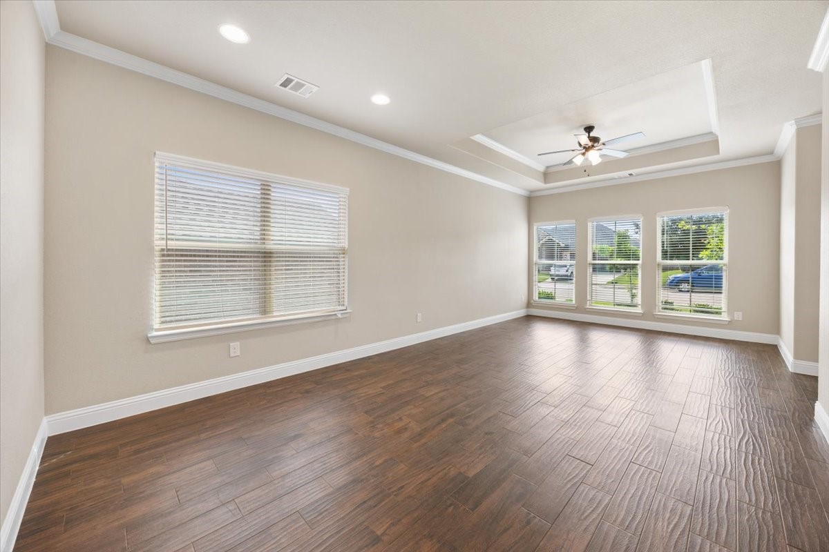 1916 Town Creek Circle Weatherford TX 76086