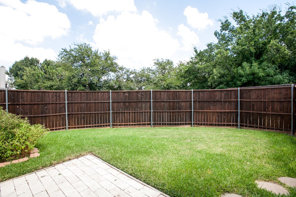 2221 Briary Trace Court Lewisville TX 75077
