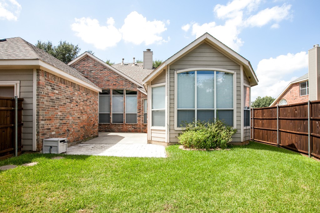 2221 Briary Trace Court Lewisville TX 75077