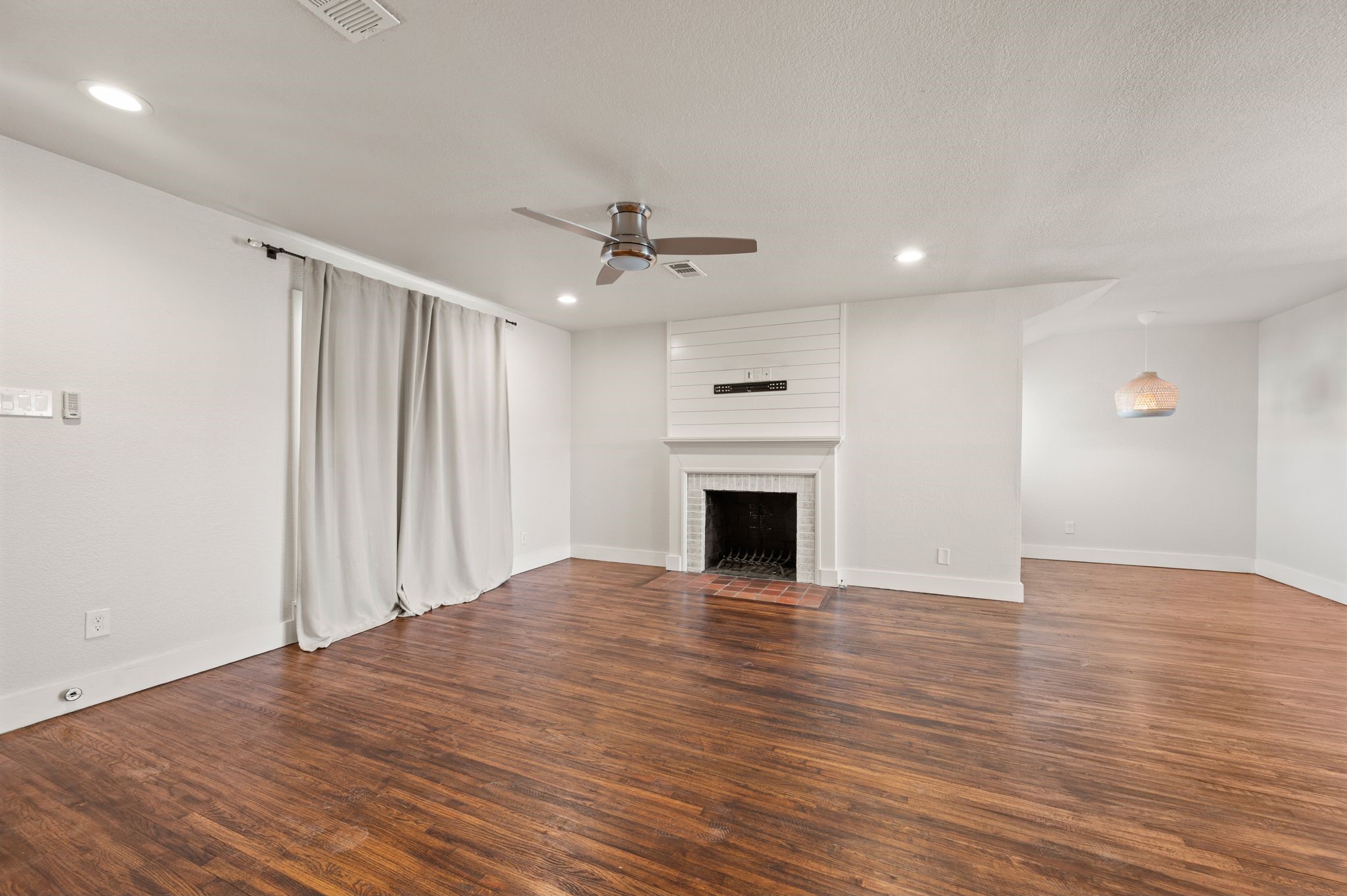 3809 Carolyn Road Fort Worth TX 76109