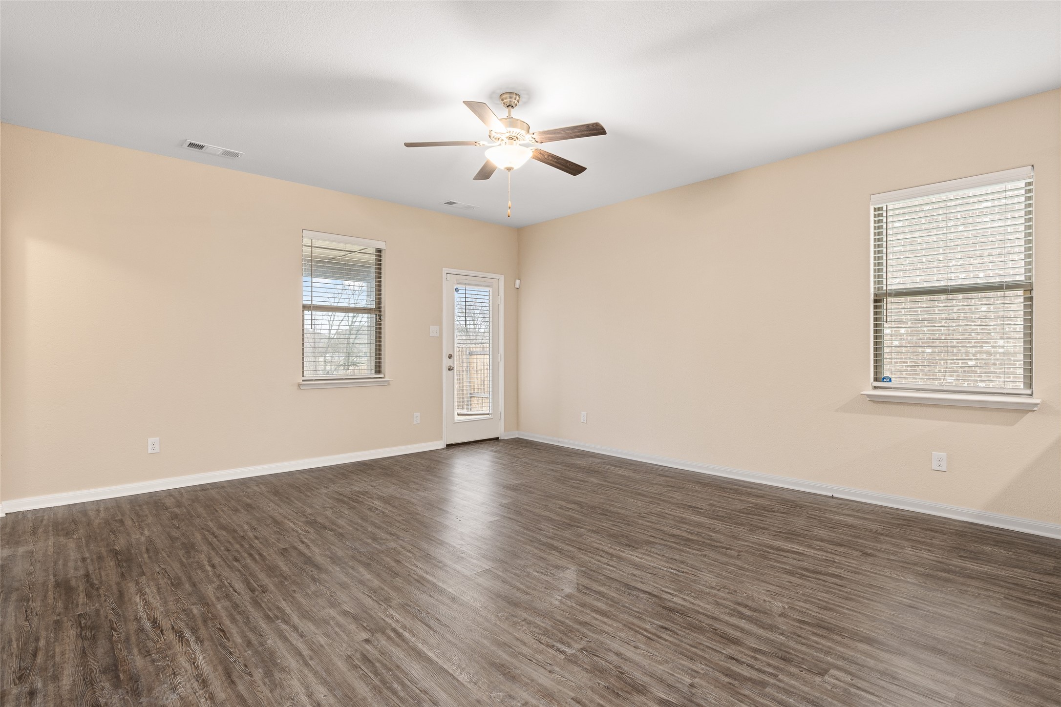 1431 Park Trails Boulevard Princeton TX 75407