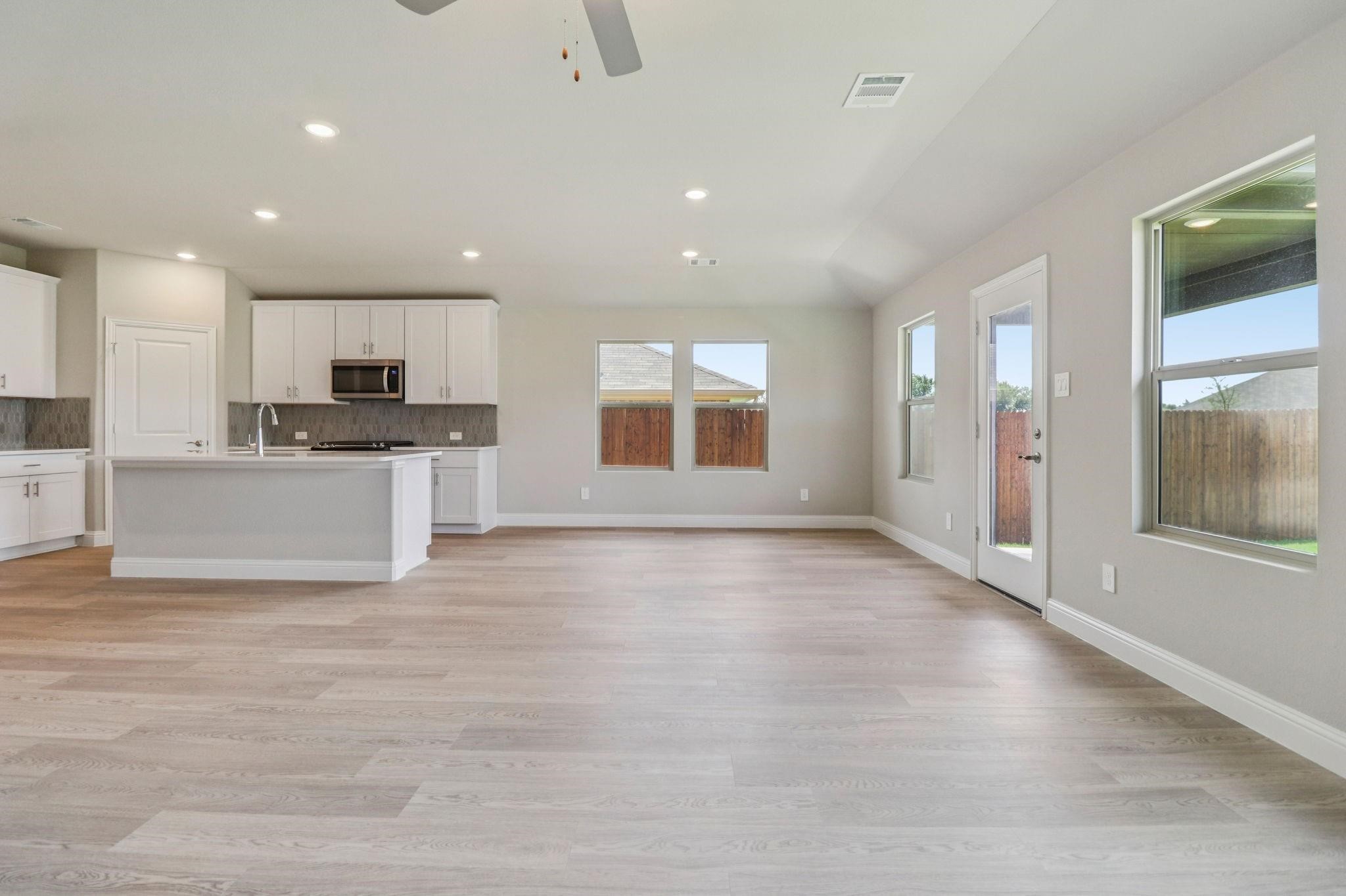 463 Yellowstar Lane Lavon TX 75166