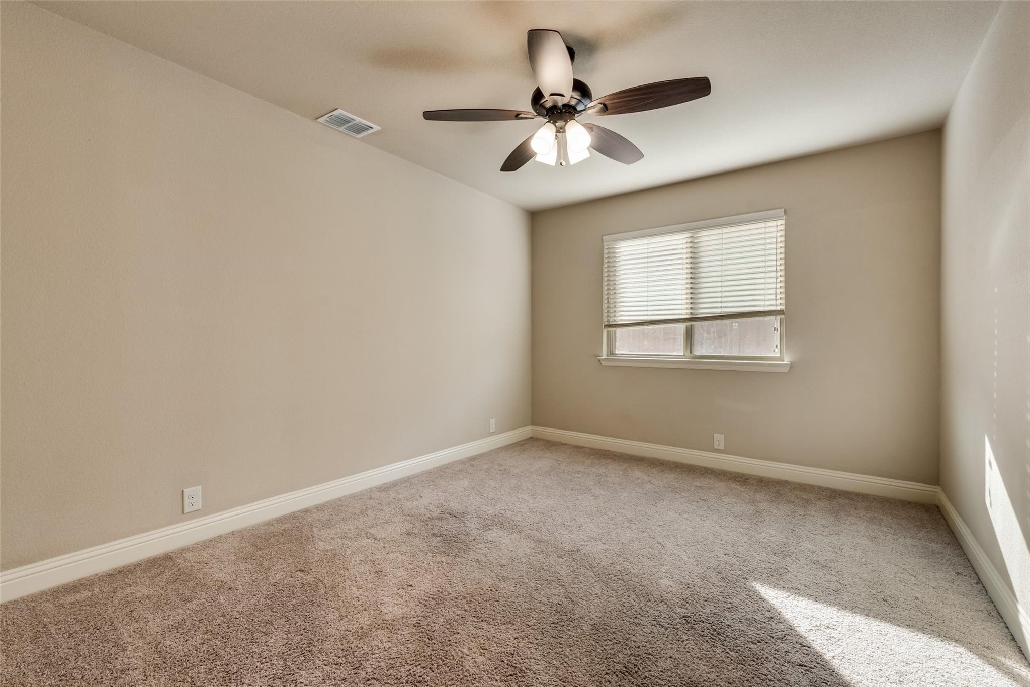 550 Lily Street Crowley TX 76036