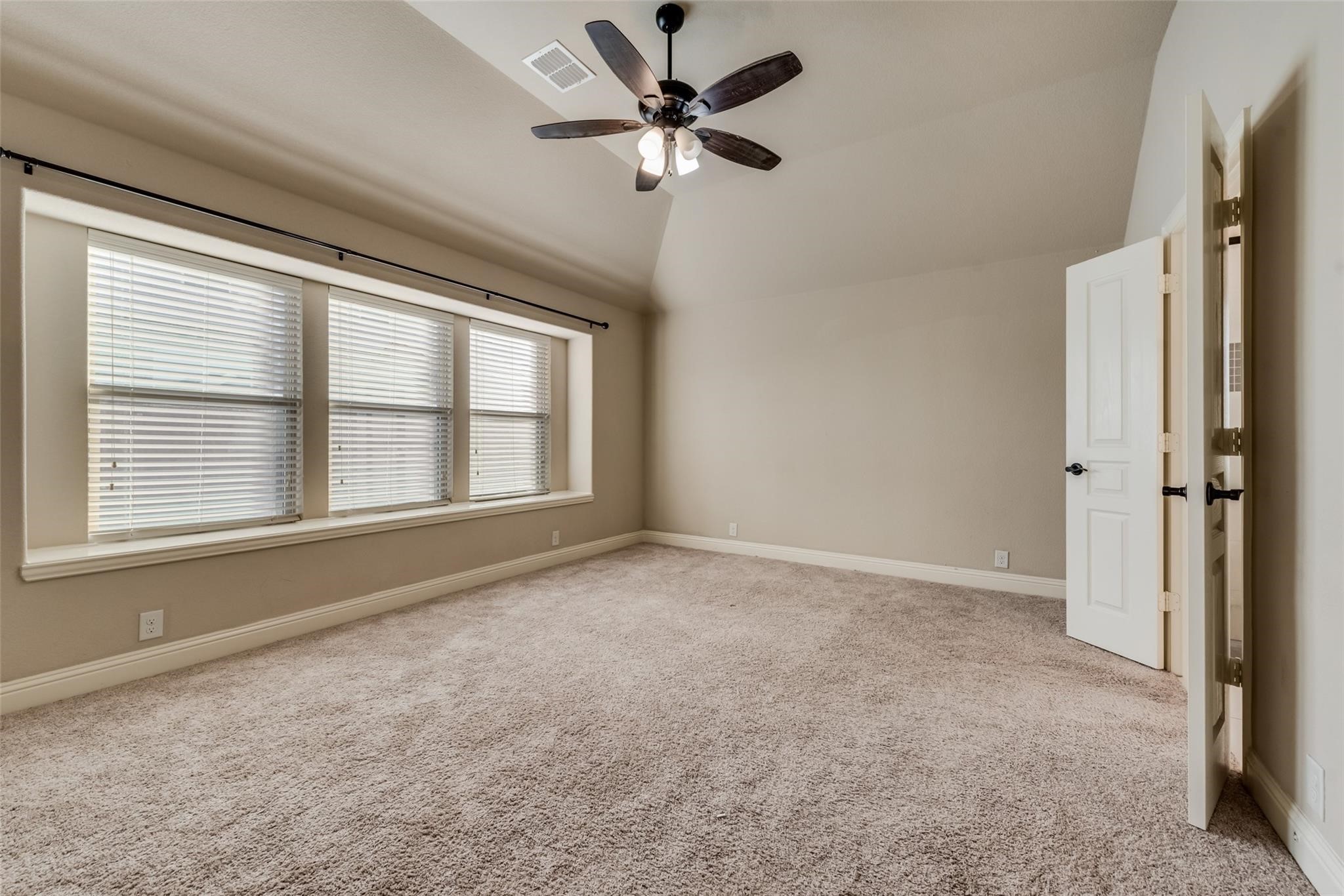 550 Lily Street Crowley TX 76036