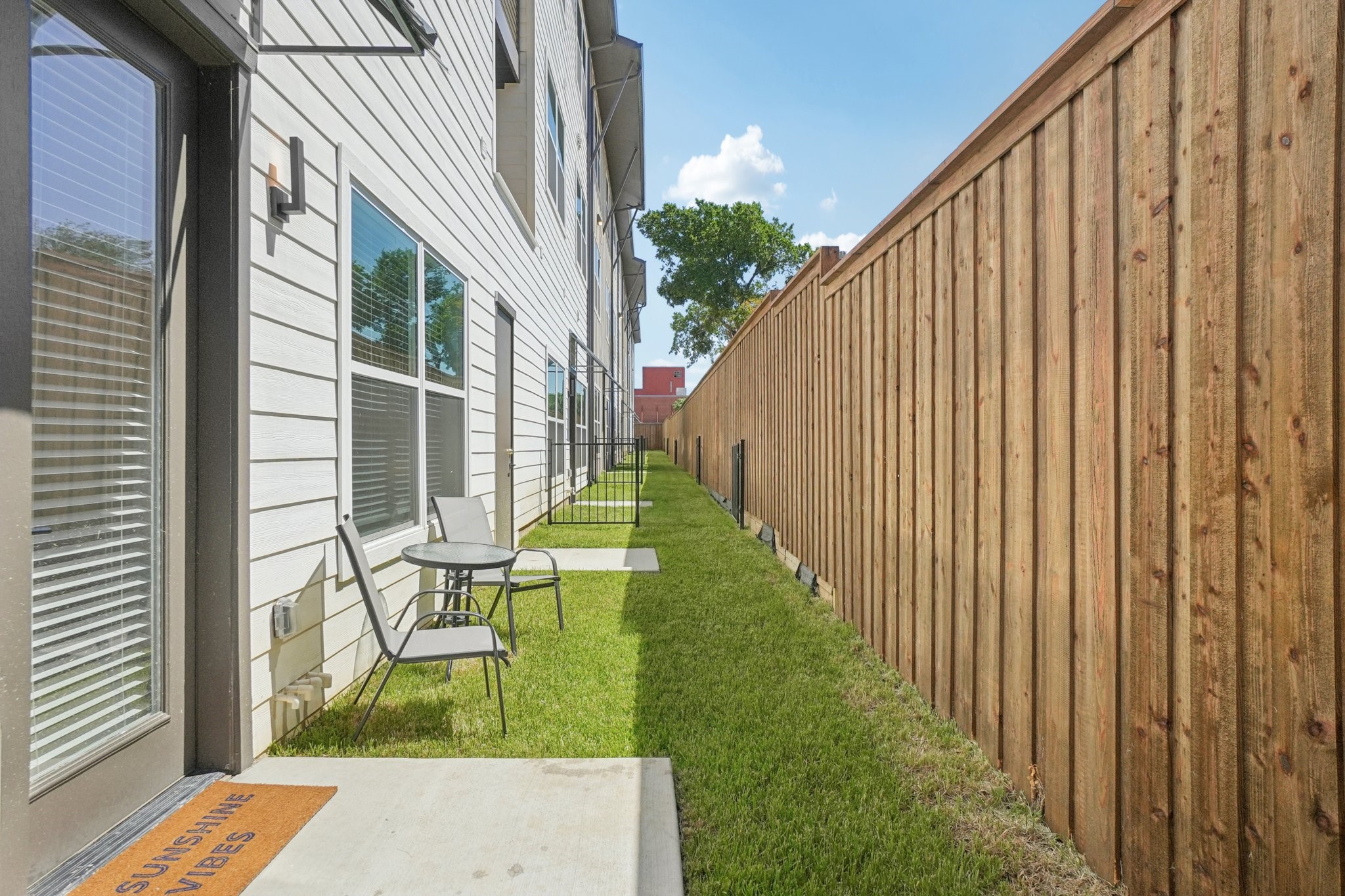 6418 Maple Avenue Dallas TX 75235