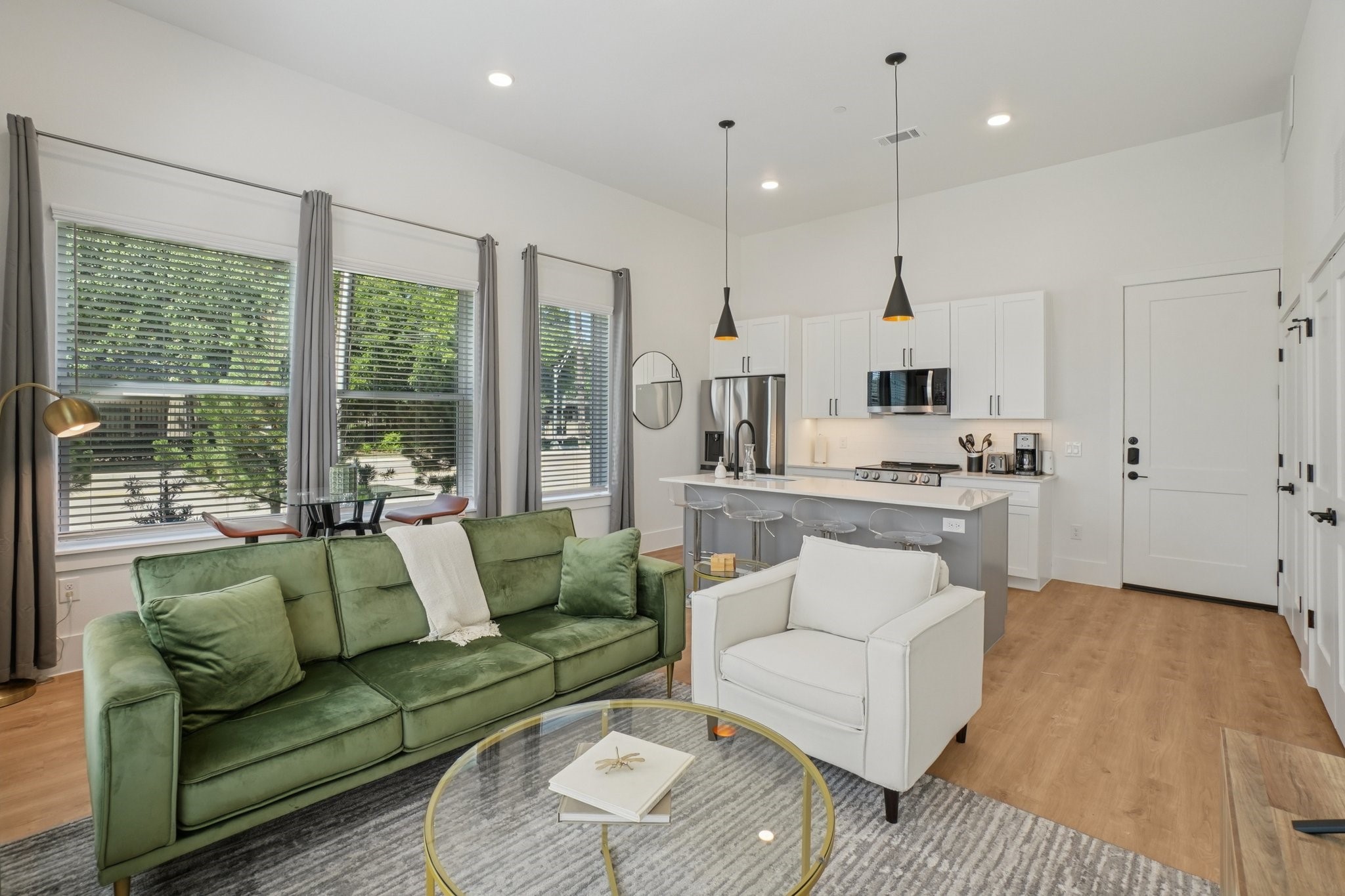 6418 Maple Avenue Dallas TX 75235