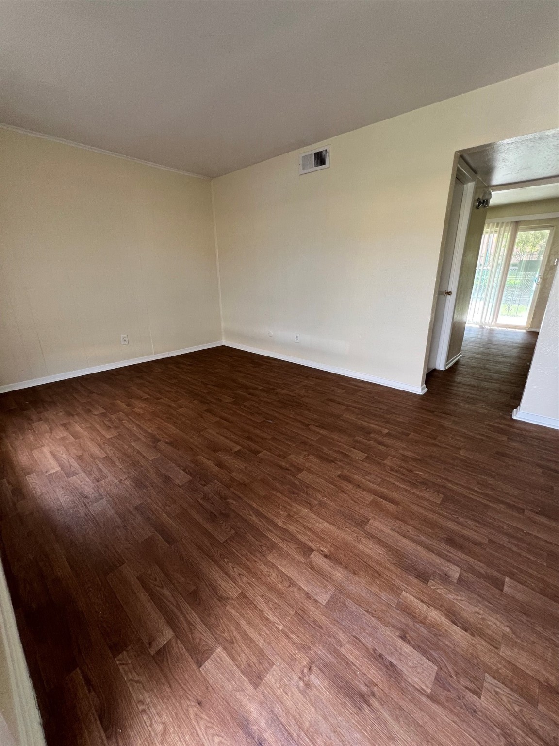 5221 Grovewood Street Dallas TX 75210
