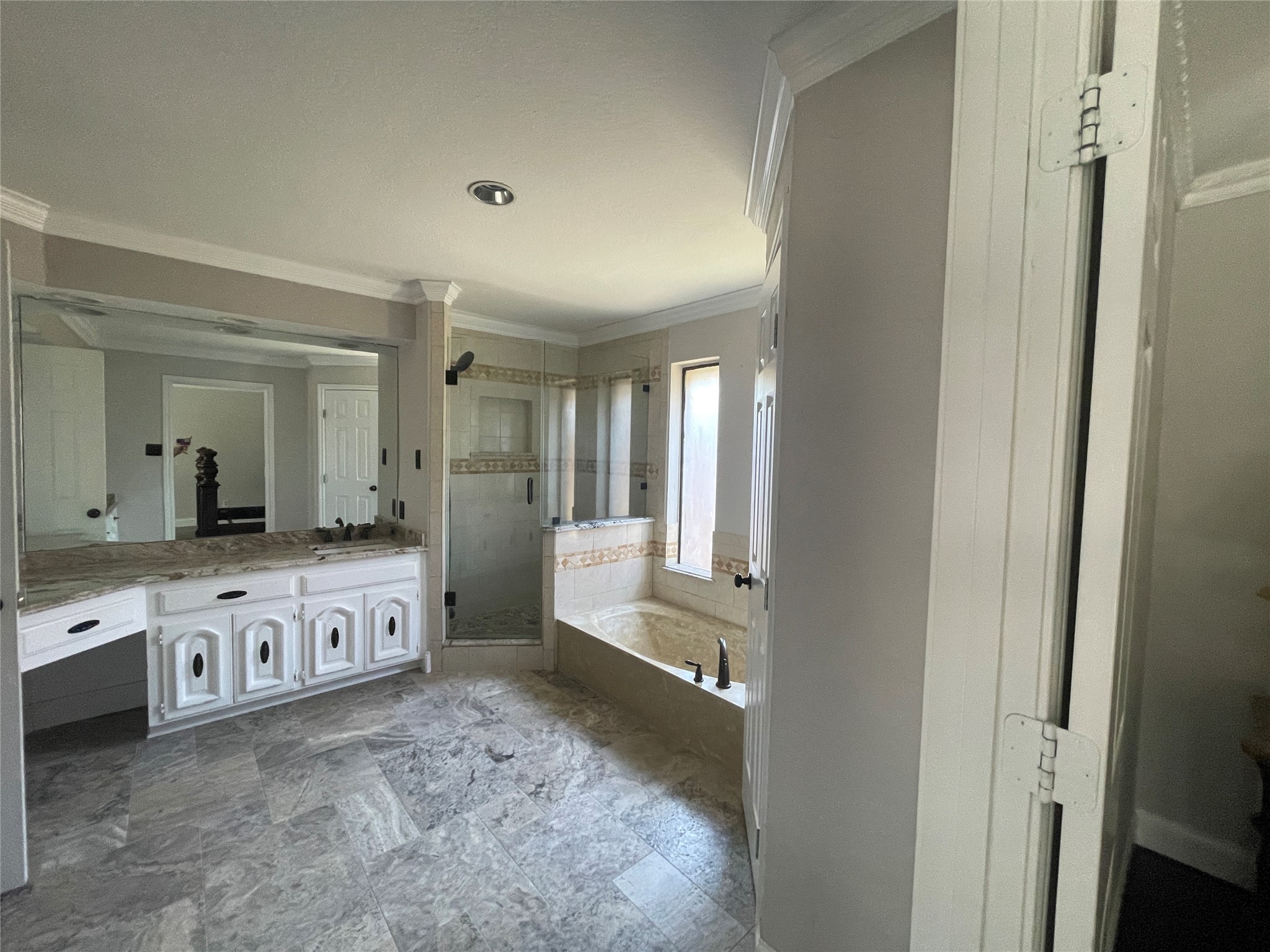 6304 La Cosa Drive Dallas TX 75248