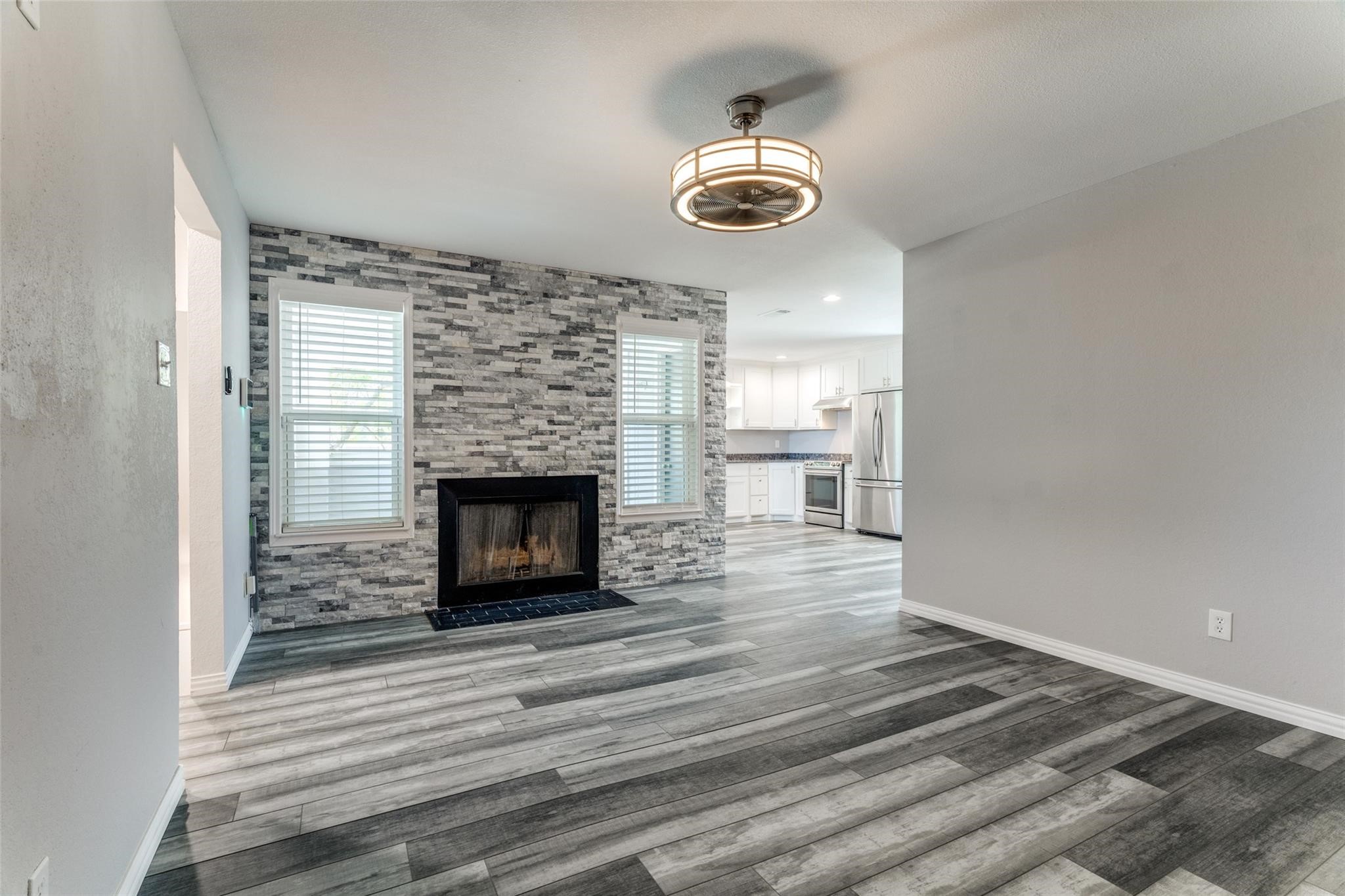 606 Ridgeline Drive Hurst TX 76053