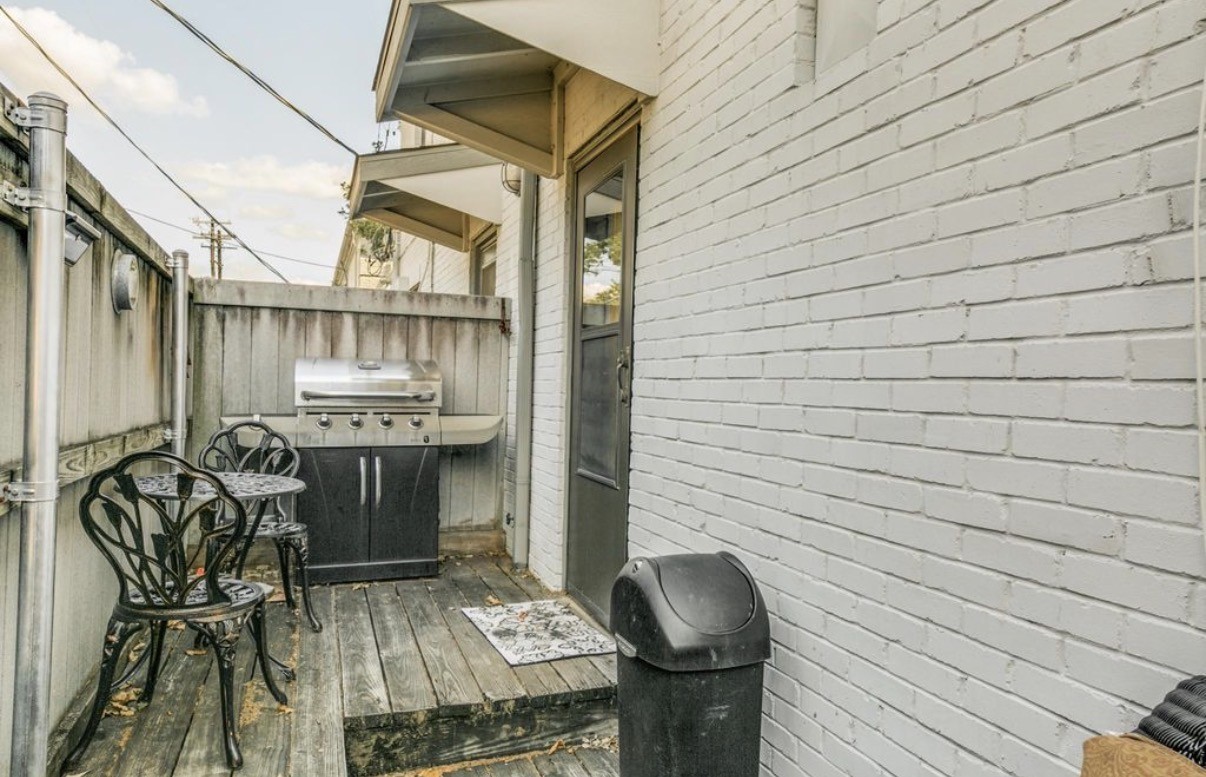 5030 Lahoma Street Dallas TX 75235