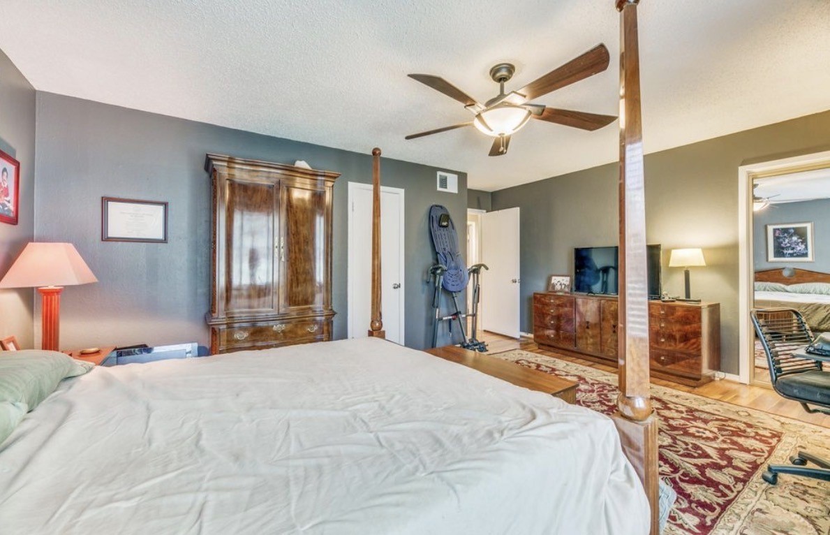 5030 Lahoma Street Dallas TX 75235
