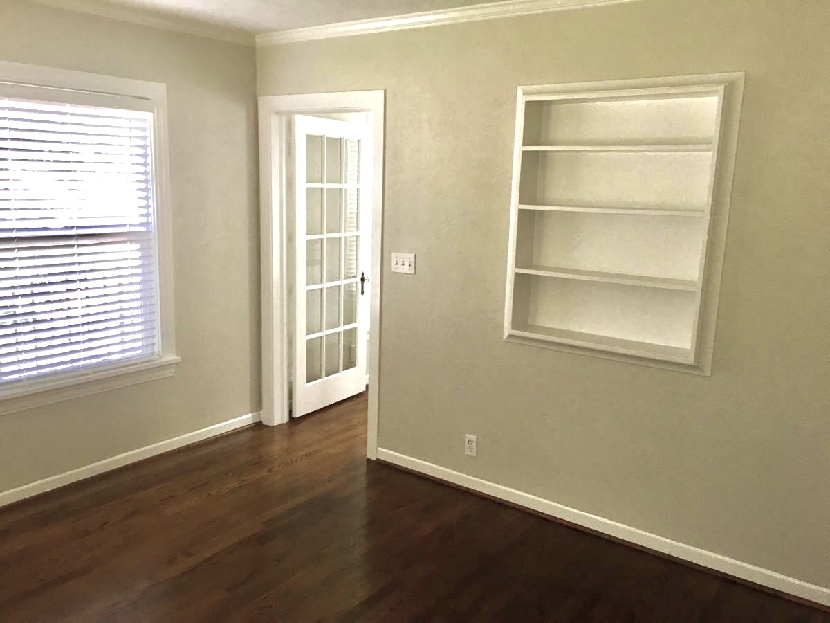 2565 Rogers Avenue Fort Worth TX 76109
