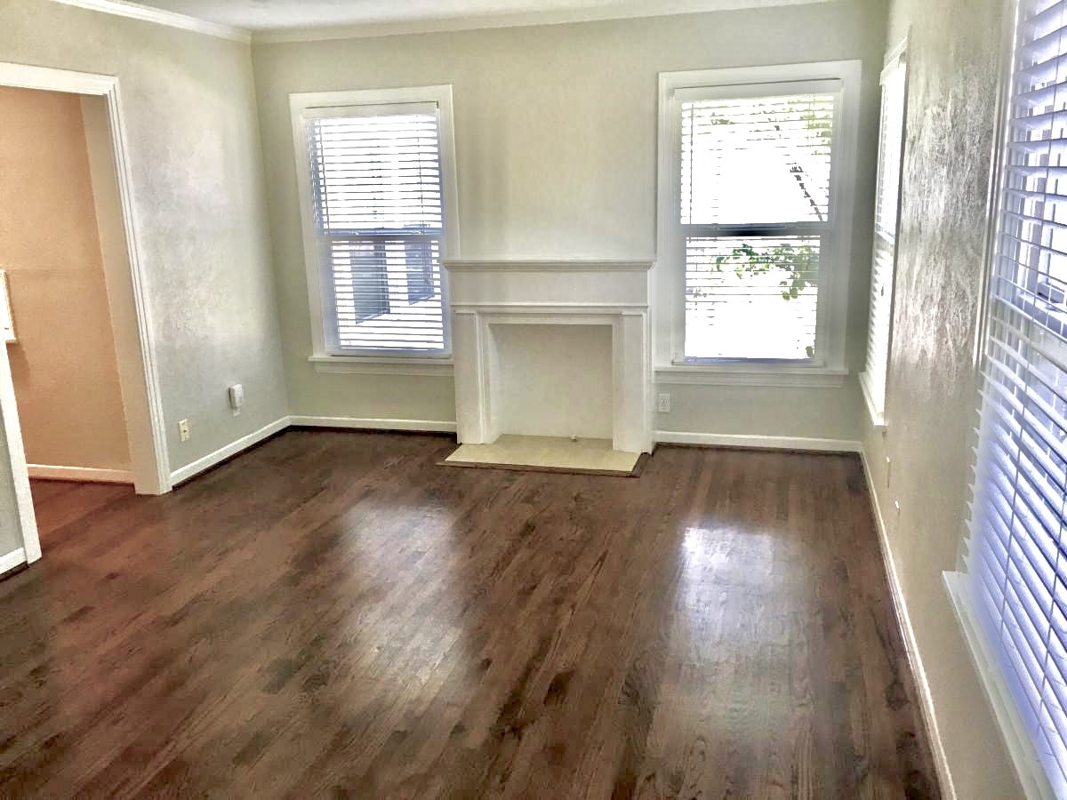 2565 Rogers Avenue Fort Worth TX 76109