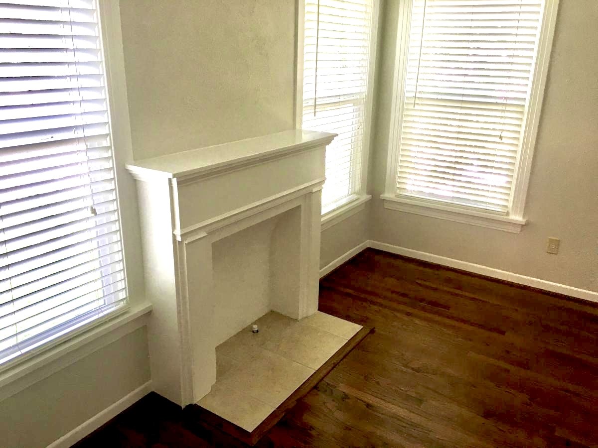 2565 Rogers Avenue Fort Worth TX 76109