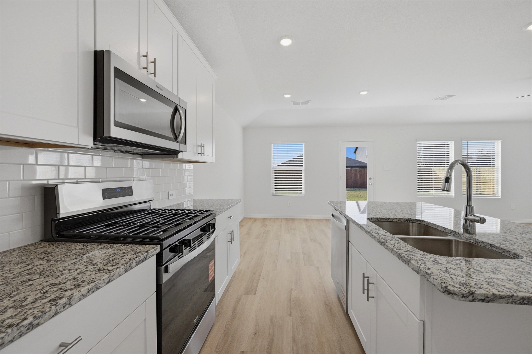 2222 Rannoch Street Sherman TX 75092