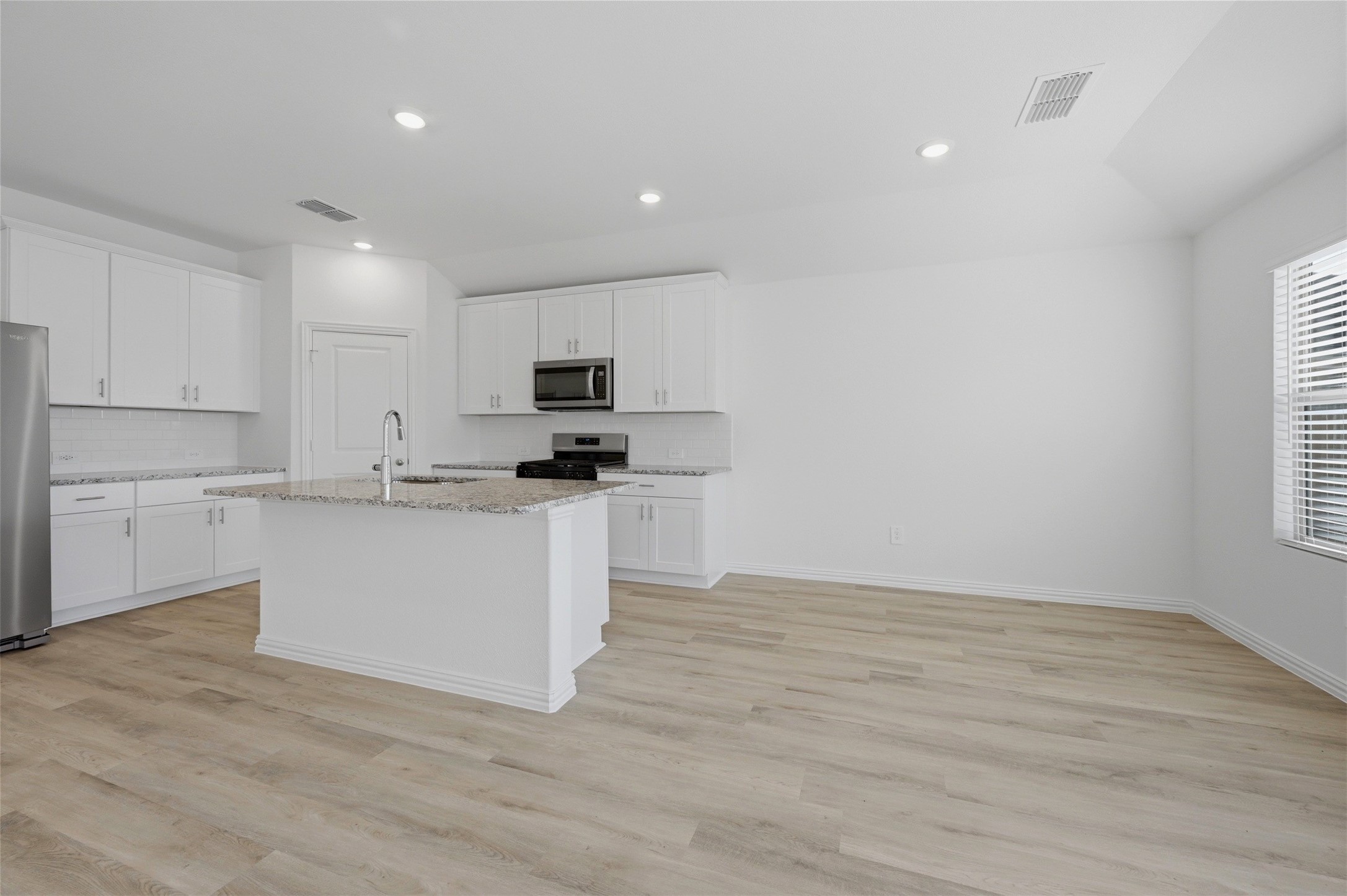 2222 Rannoch Street Sherman TX 75092