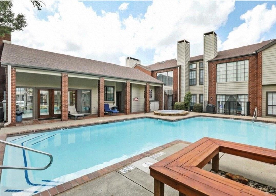 5100 Verde Valley Lane Dallas TX 75254