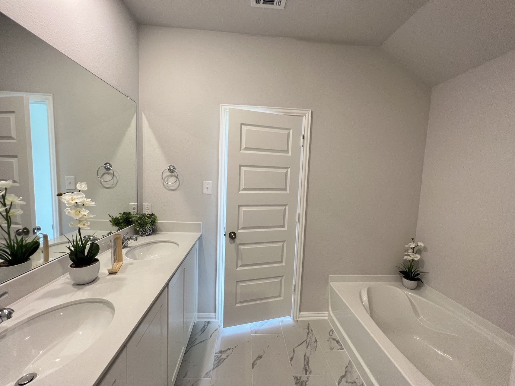 1817 Saint James Place Lane Anna TX 75409