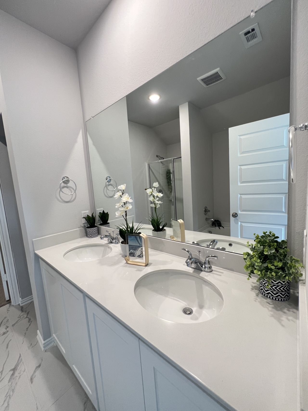 1817 Saint James Place Lane Anna TX 75409