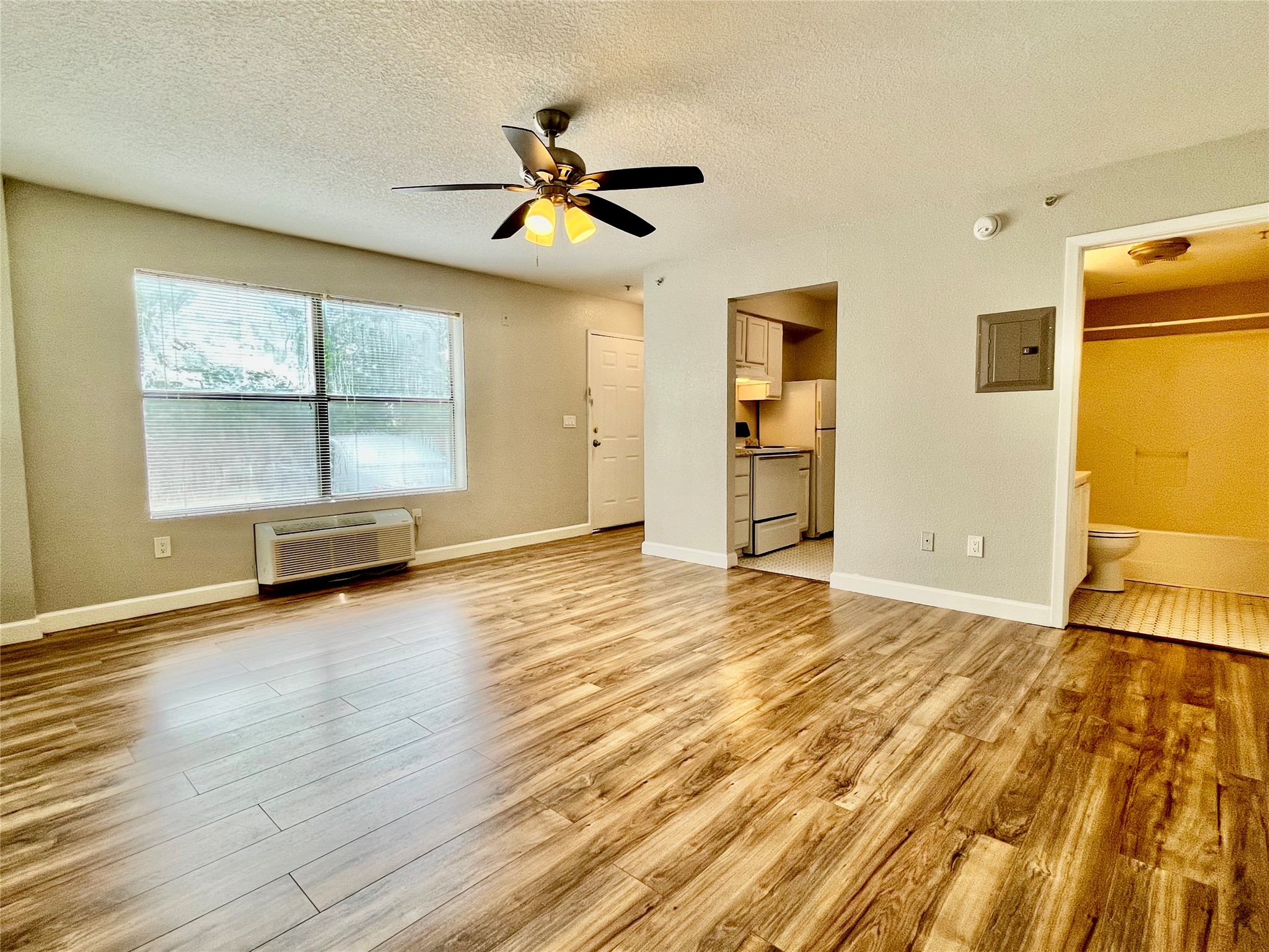 701 W Sycamore Street Denton TX 76201