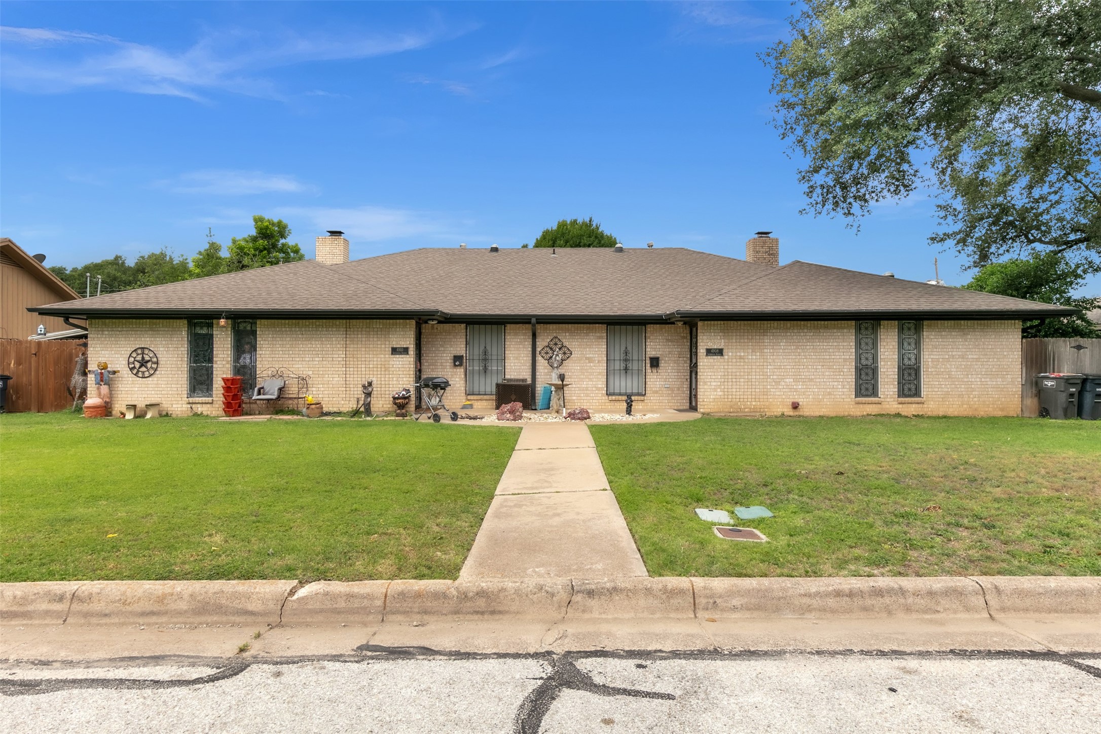 4908 Inverness Avenue Fort Worth TX 76132