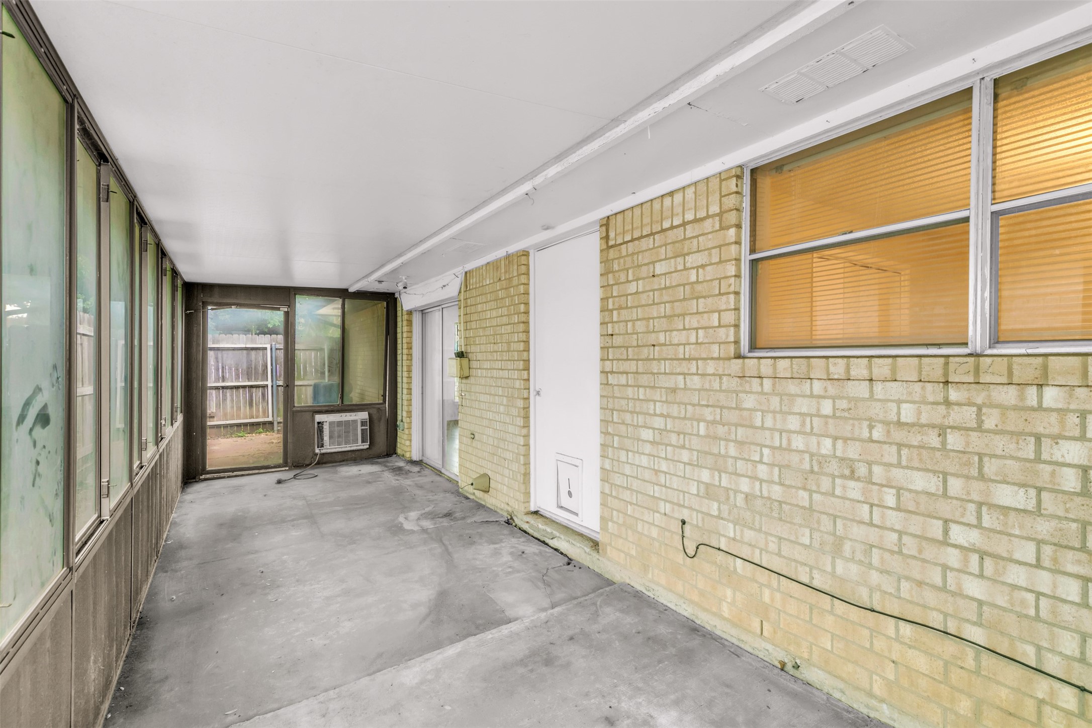 4908 Inverness Avenue Fort Worth TX 76132