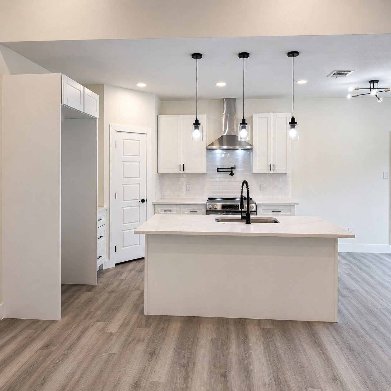 2224 Hercules Drive Granbury TX 76048