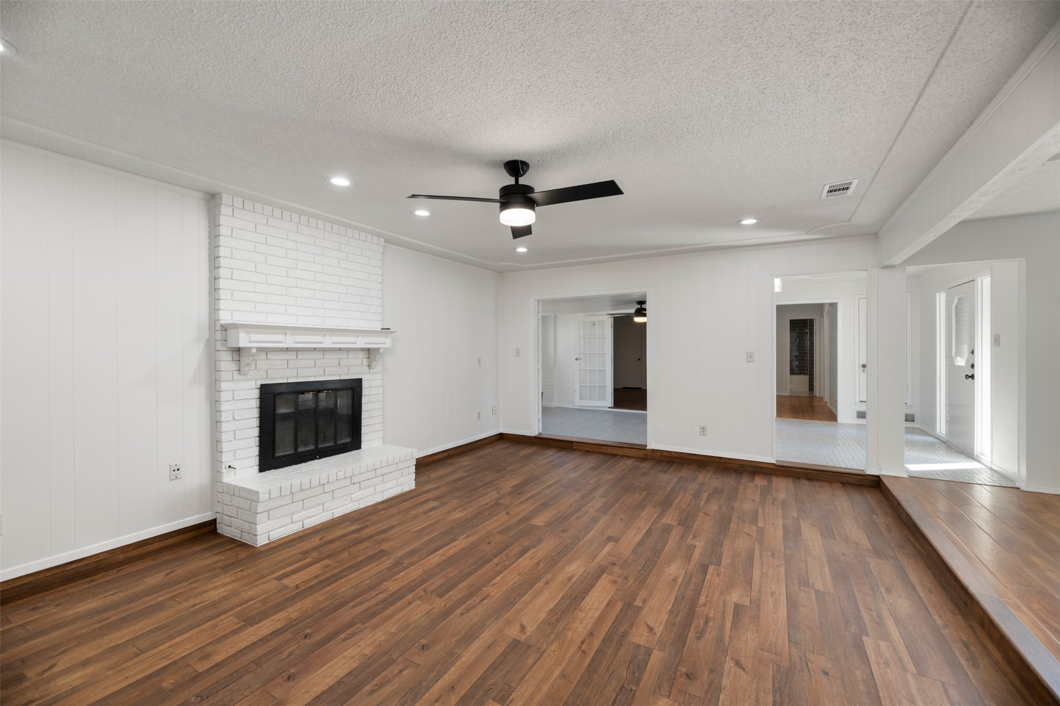 5603 Fireside Drive Arlington TX 76016